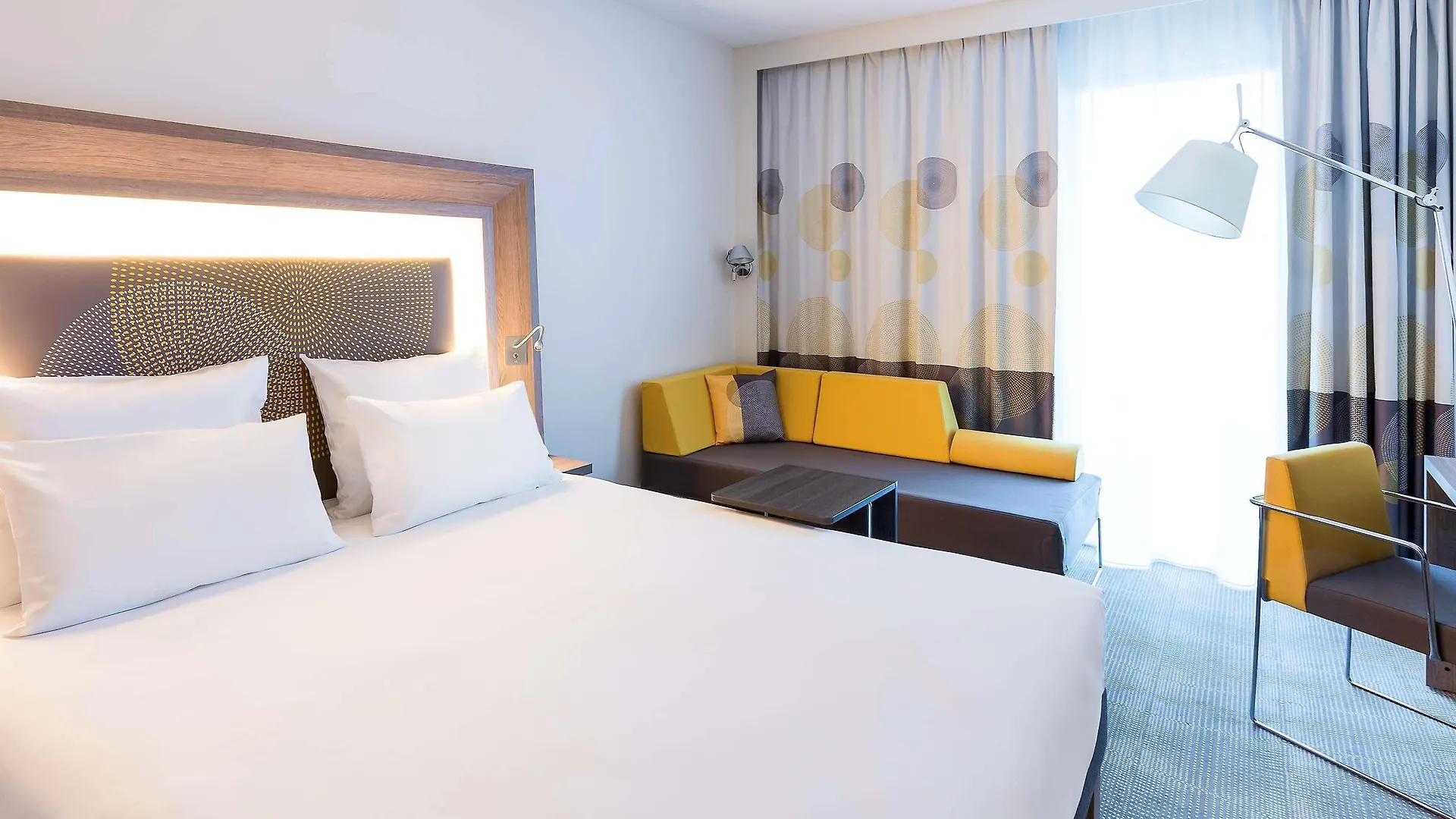 Novotel Amsterdam Schiphol Airport Hoofddorp 4*,